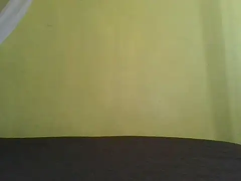 Snapshot of slim_girl02 chatting on June 8, 7:20 am slim girl02 online show from June 8, 7:20 am