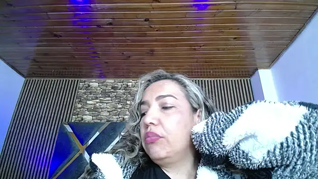 marie hss online show from January 16, 8:40 am