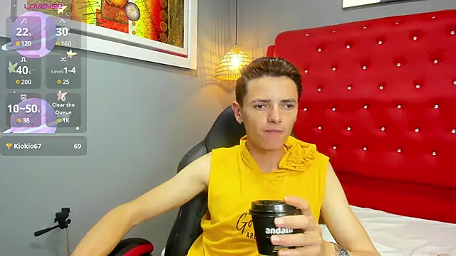 Snapshot of tossetrech chatting on March 14, 11:53 pm tossetrech online show from March 14, 11:53 pm