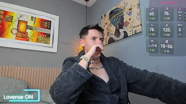 Snapshot of tossetrech chatting on November 23, 3:39 am tossetrech online show from November 23, 3:39 am