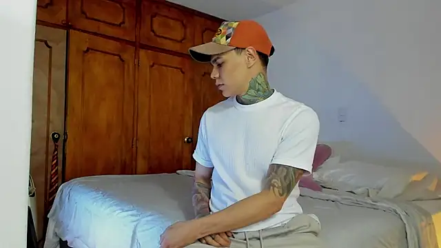 Snapshot of Jordyrodriiguez chatting on December 22, 10:15 pm Jordyrodriiguez online show from December 22, 10:15 pm