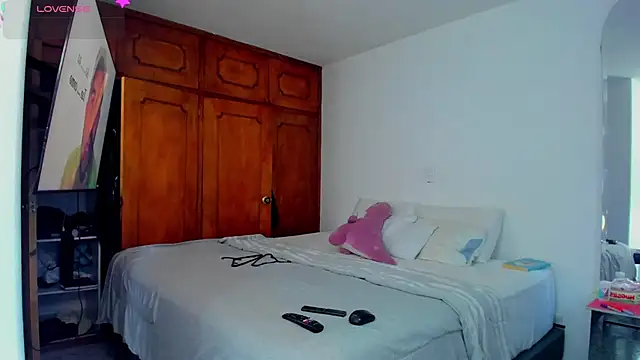 Snapshot of Jordyrodriiguez chatting on January 23, 9:50 pm Jordyrodriiguez online show from January 23, 9:50 pm