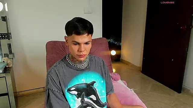 Snapshot of Jordyrodriiguez chatting on October 18, 2:07 pm Jordyrodriiguez online show from October 18, 2:07 pm