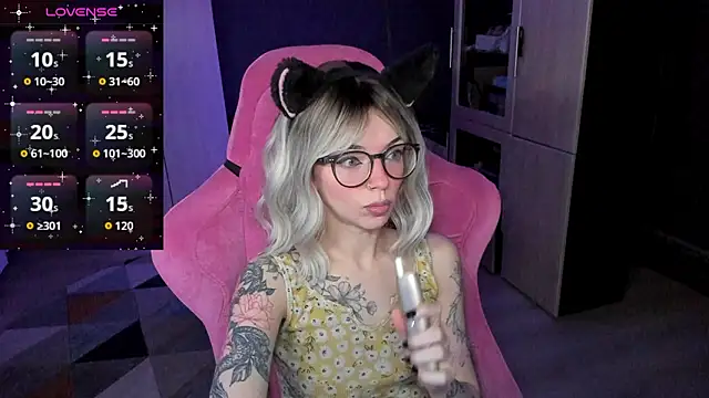 The love project online show from February 7, 8:56 pm