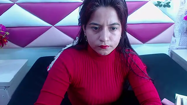 Snapshot of MariaClay chatting on February 11, 12:05 pm MariaClay online show from February 11, 12:05 pm