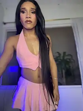 Snapshot of Emaa- chatting on November 23, 2:55 am Emaa- online show from November 23, 2:55 am