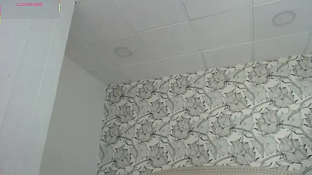 peyton golden1 online show from February 6, 3:33 am