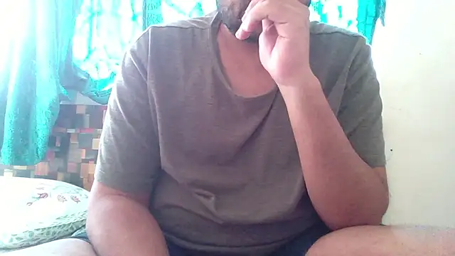 whoreboi98 online show from February 20, 5:15 am