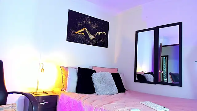 KimberlyBanks2 online show from March 14, 2:53 am