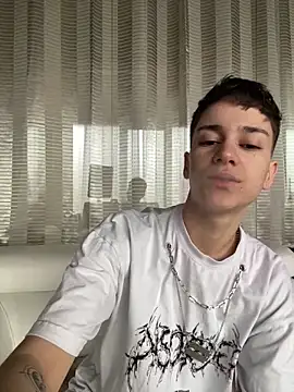 Snapshot of JessyAdore chatting on March 14, 12:18 pm JessyAdore online show from March 14, 12:18 pm