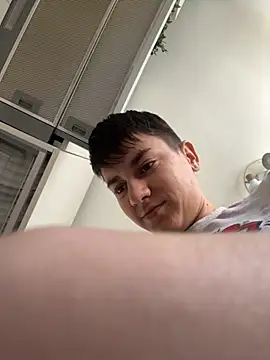 Snapshot of JessyAdore chatting on October 22, 9:42 am JessyAdore online show from October 22, 9:42 am