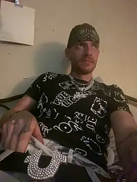 CityBoy75211 online show from April 10, 5:34 am