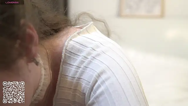 Snapshot of RenetTolken chatting on March 22, 11:20 pm RenetTolken online show from March 22, 11:20 pm