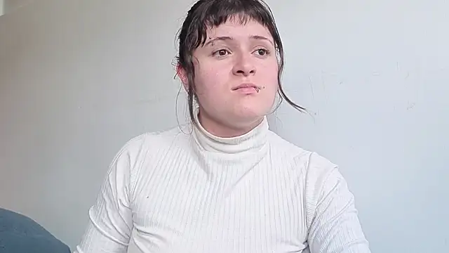 NEXT DOOR GIRL  online show from July 10, 8:22 pm