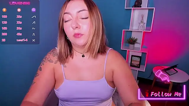 miaawild online show from February 11, 11:01 pm