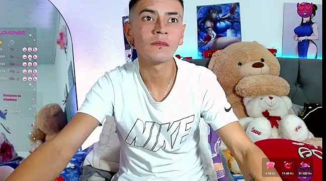 Snapshot of _snopyy_ chatting on March 13, 9:59 pm snopyy online show from March 13, 9:59 pm