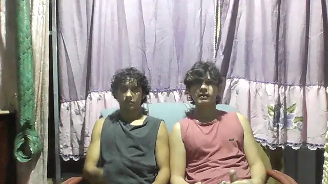 Snapshot of pedrodavid_ chatting on October 15, 12:22 am pedrodavid  online show from October 15, 12:22 am