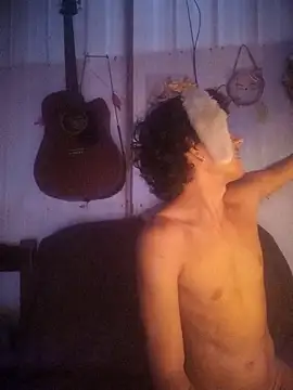 Snapshot of pedrodavid_ chatting on December 21, 11:45 pm pedrodavid online show from December 21, 11:45 pm