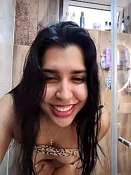 NiaSoler online show from March 4, 3:48 pm