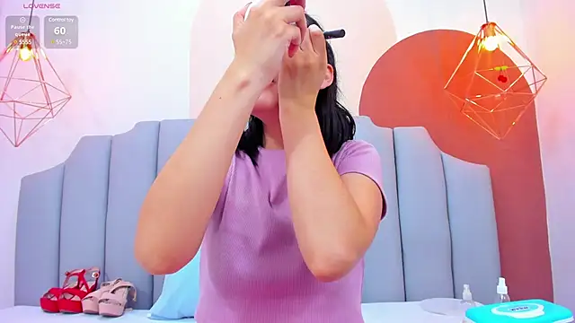 ThailyCherry online show from January 28, 7:32 pm