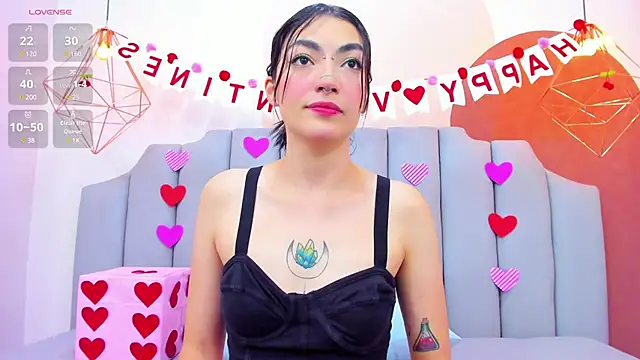 ThailyCherry online show from February 12, 7:35 pm