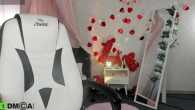 Vanessa Walters online show from March 19, 3:10 am