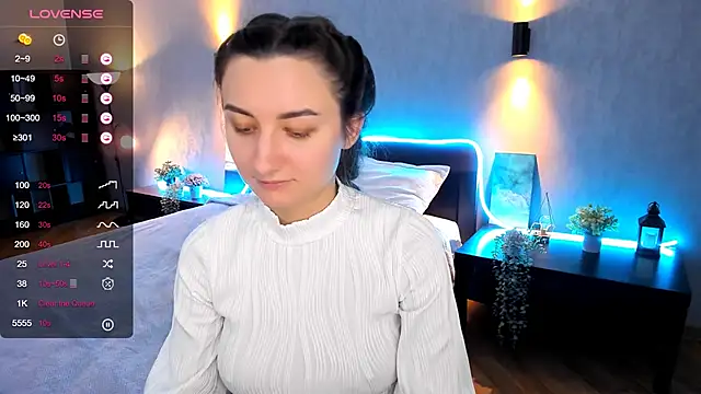 annacooleman online show from January 15, 5:29 am