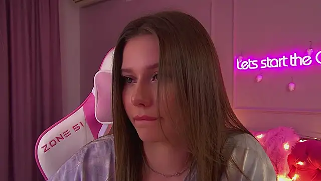 Snapshot of DianaVert chatting on November 30, 6:45 pm DianaVert online show from November 30, 6:45 pm