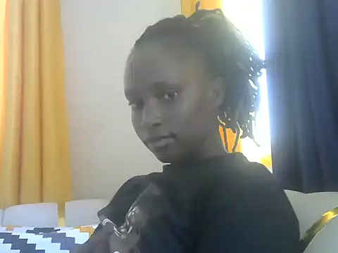 Snapshot of queen-goddess chatting on October 13, 9:53 am queen-goddess online show from October 13, 9:53 am