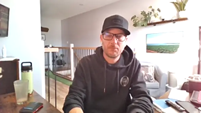 Snapshot of Bigdicktrav902 chatting on March 10, 1:05 pm Bigdicktrav902 online show from March 10, 1:05 pm