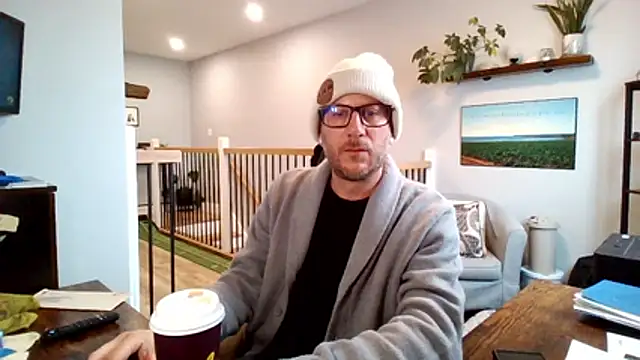 Snapshot of Bigdicktrav902 chatting on March 12, 1:28 pm Bigdicktrav902 online show from March 12, 1:28 pm