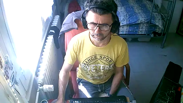 Lokoum3939 online show from March 12, 9:59 am