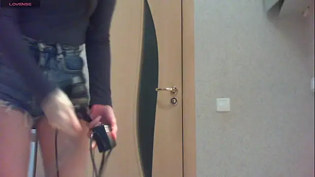 khu yam online show from November 23, 12:49 pm