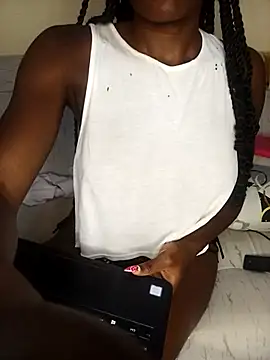 Snapshot of Hot_ebony30 chatting on November 3, 8:26 am Hot ebony30 online show from November 3, 8:26 am