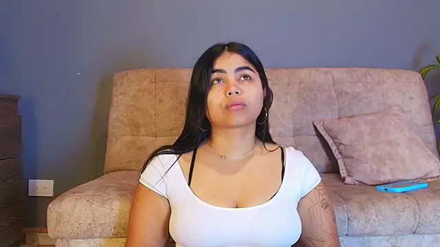 jade brunnette online show from May 30, 8:17 pm