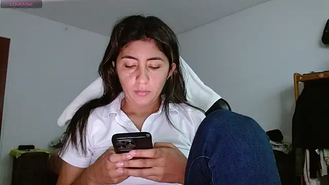 Snapshot of danna_peterson1 chatting on May 30, 9:01 pm danna peterson1 online show from May 30, 9:01 pm