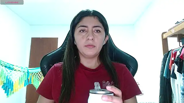 Snapshot of danna_peterson1 chatting on July 11, 9:38 pm danna peterson1 online show from July 11, 9:38 pm
