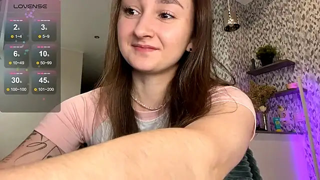 Snapshot of Eva_Eva_ chatting on October 24, 9:44 pm Eva Eva online show from October 24, 9:44 pm