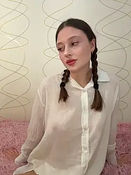 Snapshot of Kimsweet7 chatting on November 5, 5:57 pm Kimsweet7 online show from November 5, 5:57 pm