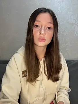 Snapshot of Kimsweet7 chatting on December 2, 6:14 pm Kimsweet7 online show from December 2, 6:14 pm