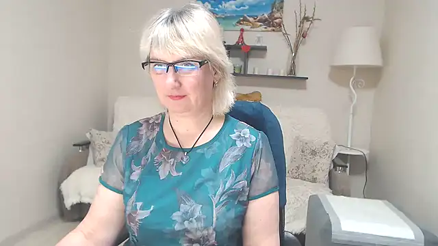 FleurMays online show from March 17, 8:51 am