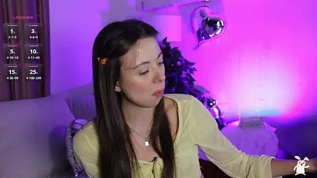 Goldy Grace  online show from February 21, 2:48 pm