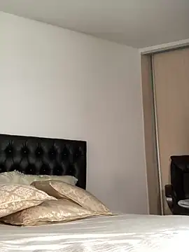 Goddess Squirt  online show from May 11, 2:17 am