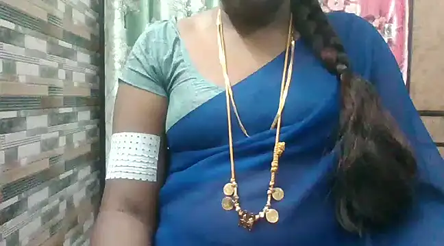 Snapshot of Hot_akshara chatting on December 1, 7:47 pm Hot akshara online show from December 1, 7:47 pm