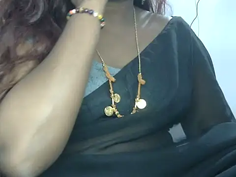 Snapshot of Hot_akshara chatting on September 27, 2:33 pm Hot akshara online show from September 27, 2:33 pm