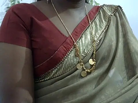 Snapshot of Hot_akshara chatting on October 9, 3:43 pm Hot akshara online show from October 9, 3:43 pm