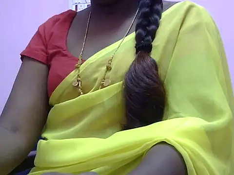 Snapshot of Hot_akshara chatting on November 6, 6:42 pm Hot akshara online show from November 6, 6:42 pm