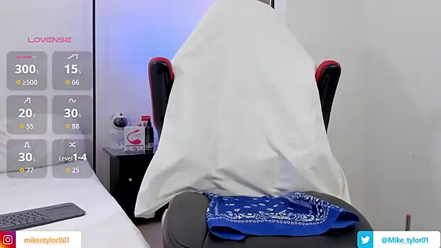 mike tylor01 online show from February 27, 6:41 pm