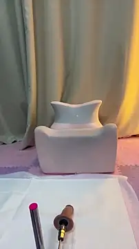 Nicole77-baby online show from December 4, 4:05 pm