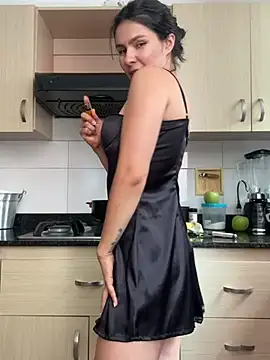 Snapshot of SofiaG_ chatting on February 1, 5:47 pm SofiaG online show from February 1, 5:47 pm